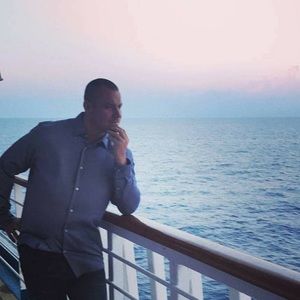 Meet your Posher, Nicholas